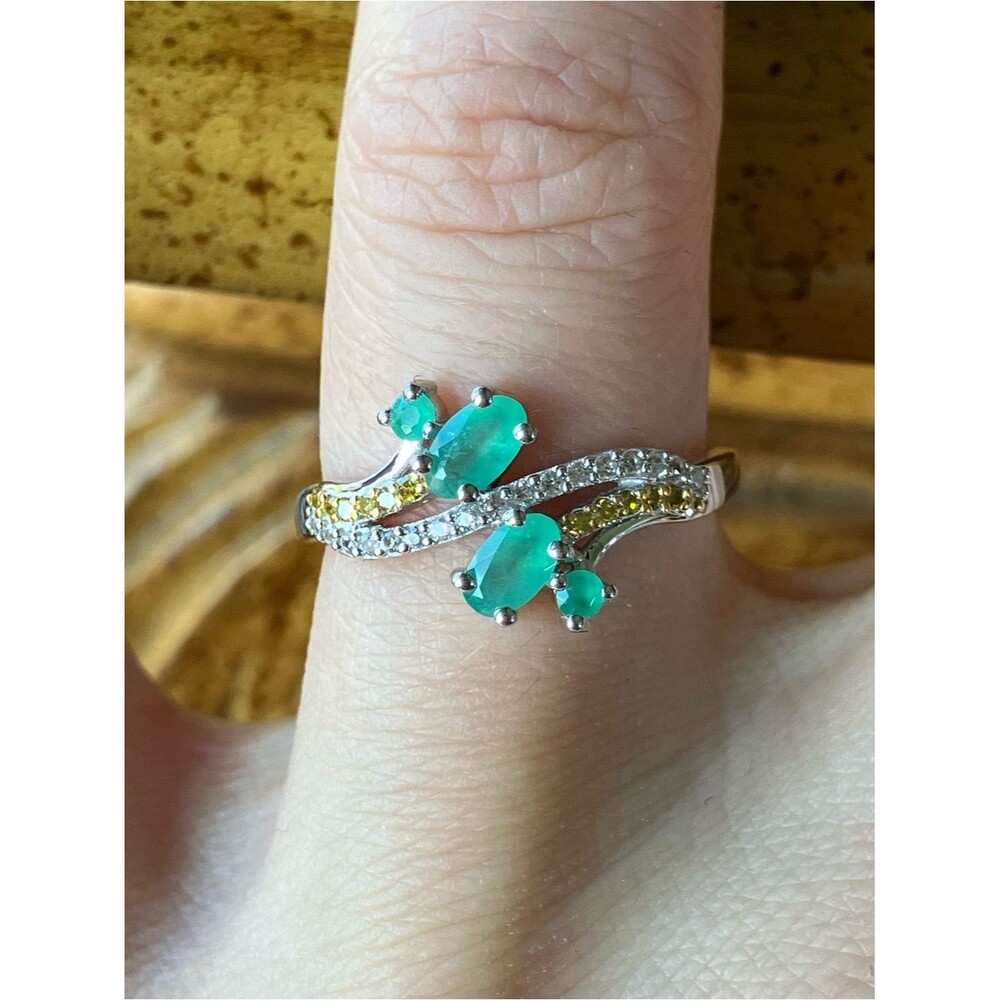 Genuine Zambian Emerald Yellow Diamond Sterling Silver Ring Size 7